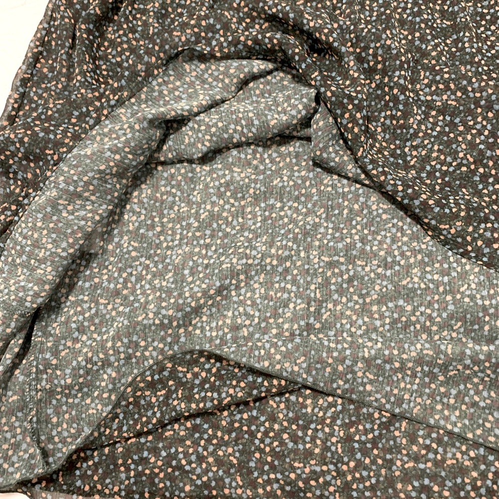 Park and fifth oversize v-neck dress - Picture 7 of 9
